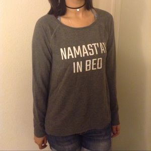 Cute sweater super soft